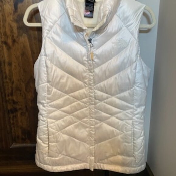 White North Face zip- up Vest- Size small & Small Grey North Face Jacket - Picture 5 of 11
